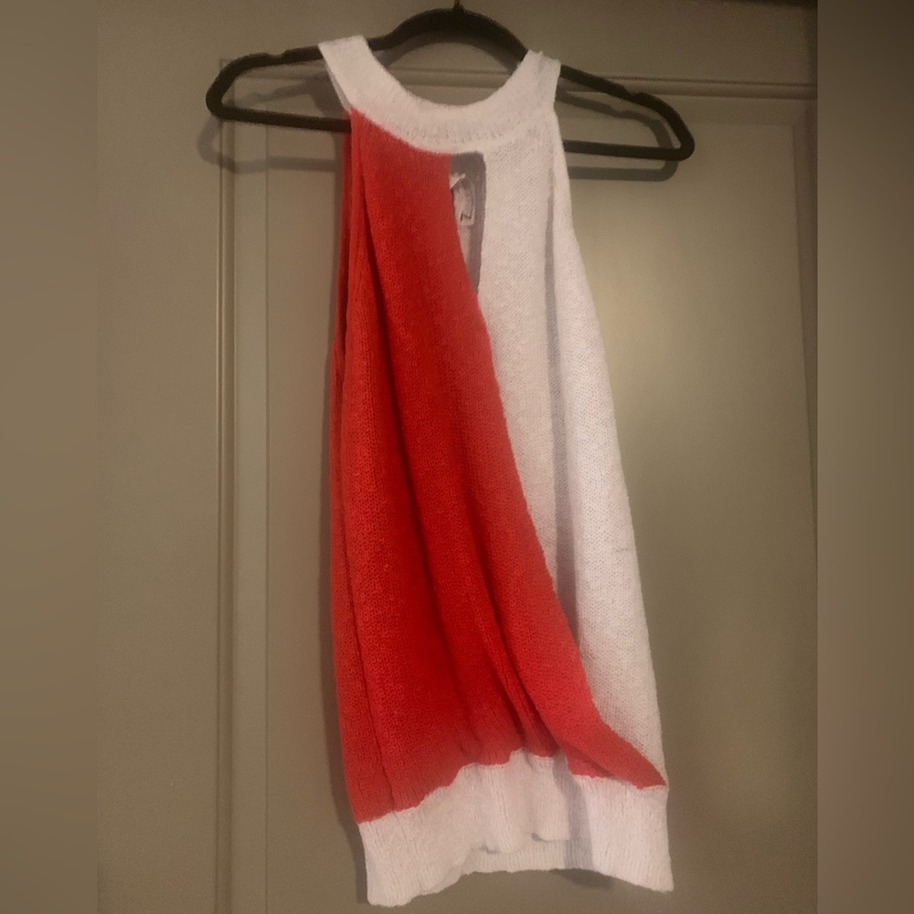 Sleeveless Shirt
